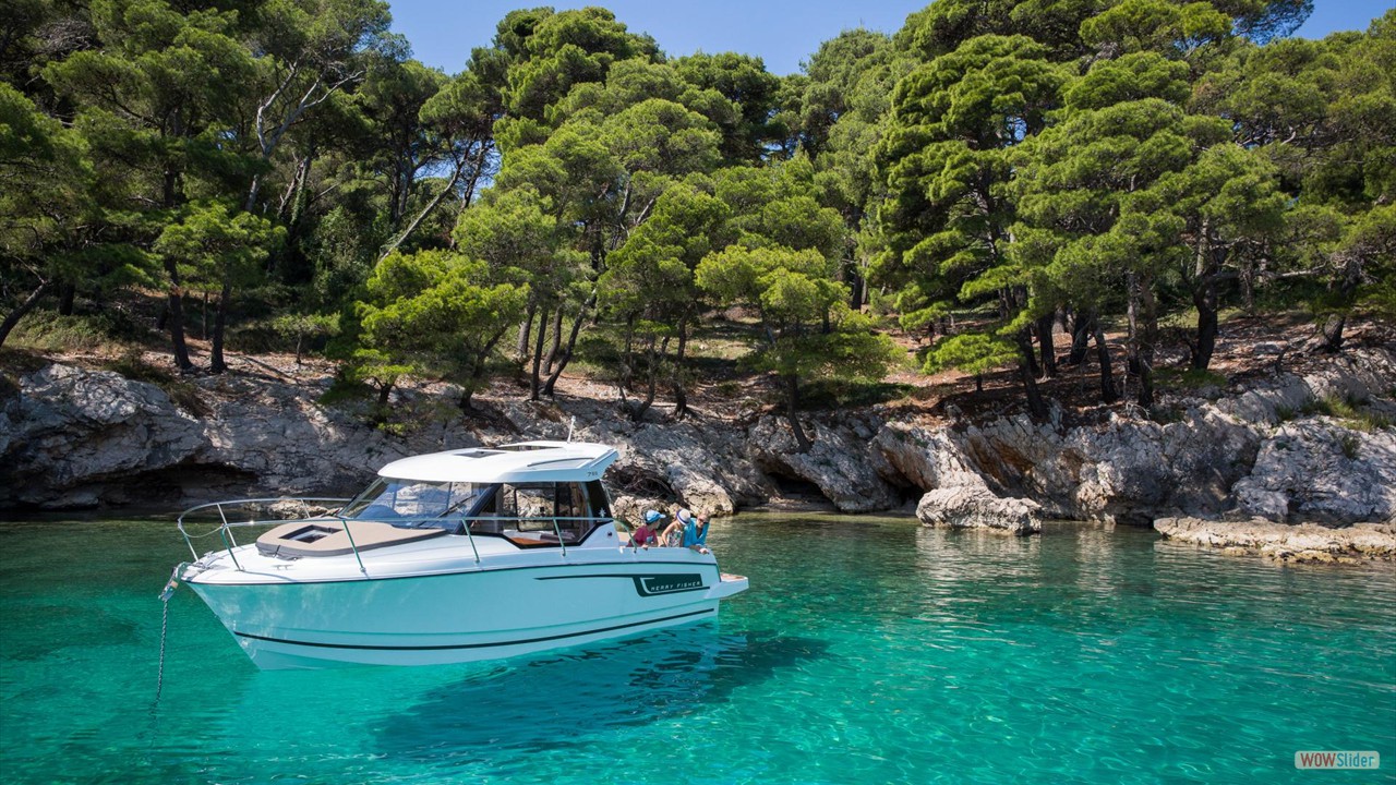 Jeanneau_Merry_Fisher_795_Charter_Croatia