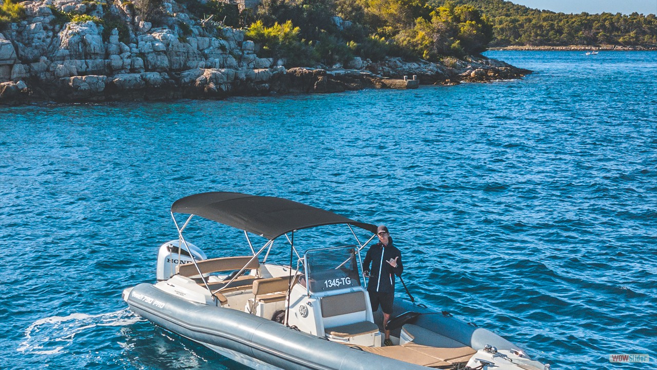 Marlin 790 PRO rental Trogir