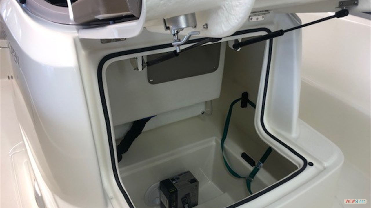 Qucksilver_activ_555_trogir