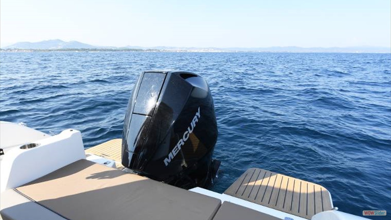 quicksilver-activ-675-weekend-cabin-boat-rental-croatia